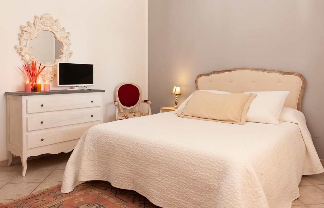 Favoloso Appartamento In Villa Monterosi Exterior foto