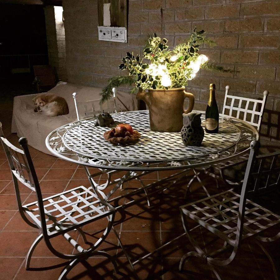 Favoloso Appartamento In Villa Monterosi Exterior foto